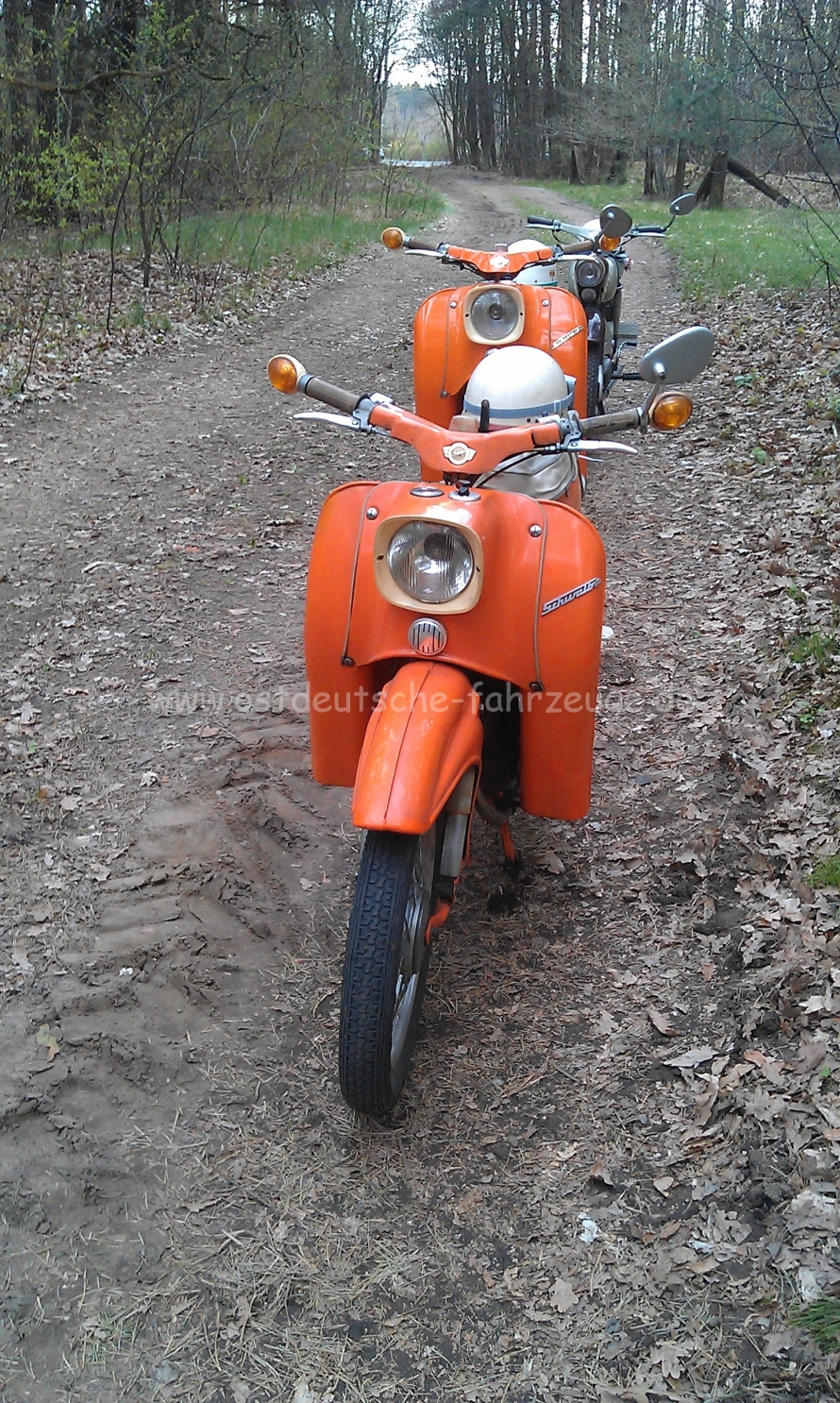 An den Bombentrichtern