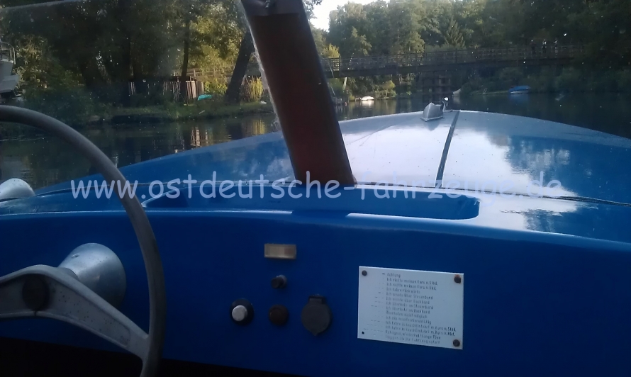 Alter Spreearm in Richtung Gosener Kanal mit Blick auf Hessenwinkel