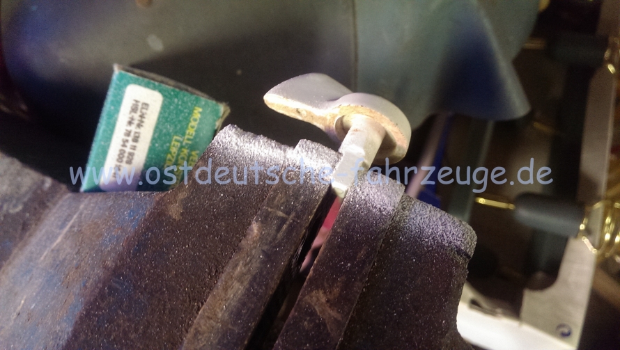 Es musste zunächst ein kontrollierter Spanabhub erfolgen.