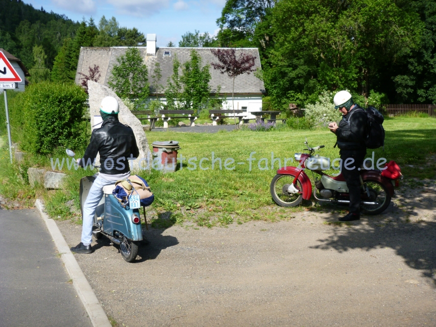 Tschechien hatte auch viele schöne Straßen - klein aber dafür harte Arbeit für die Motoren.