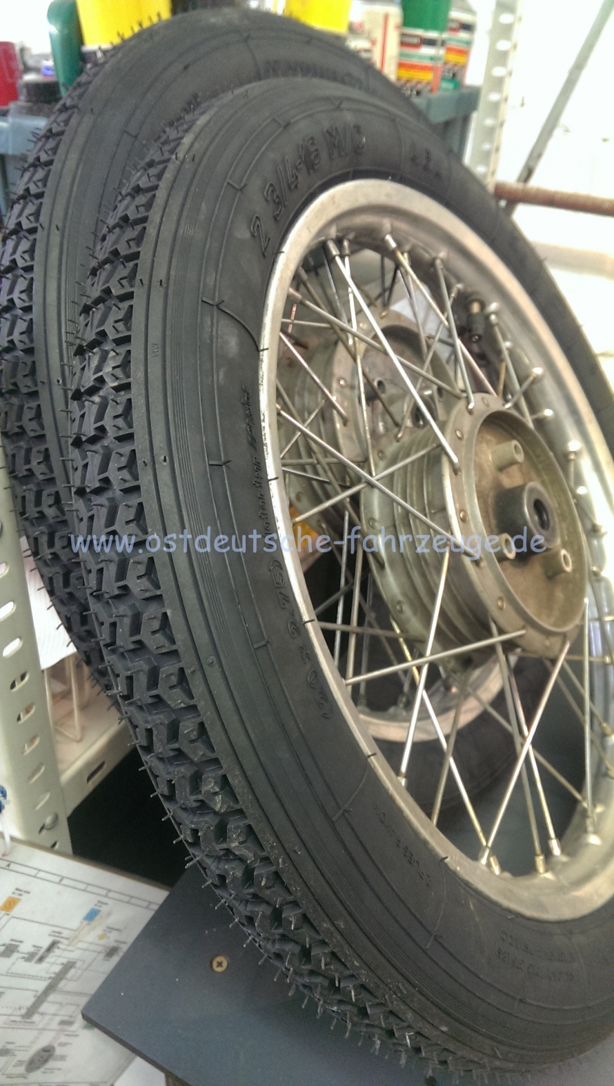 Ruff... Naja, nich ganz. Ich fand es schon schwer, die rauf zu pellen, selbst mit Gleitmittel. Sie sitzen sehr stramm.